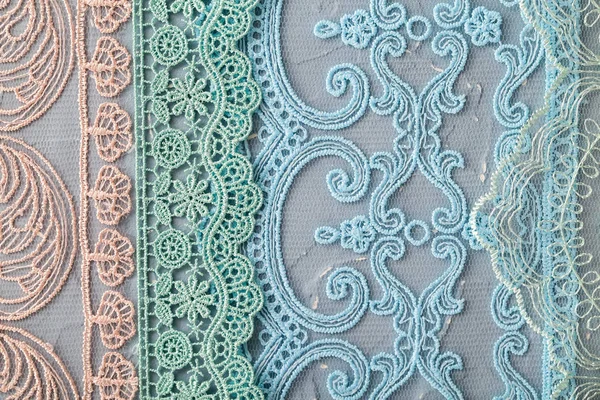 Hermosos Cordones Sobre Fondo Escaso Producto Textil Con Diseño Ornamental —  Fotos de Stock