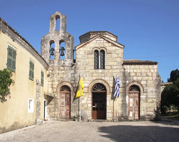 Jason e Sasipatra igreja na ilha de Corfu — Fotografia de Stock