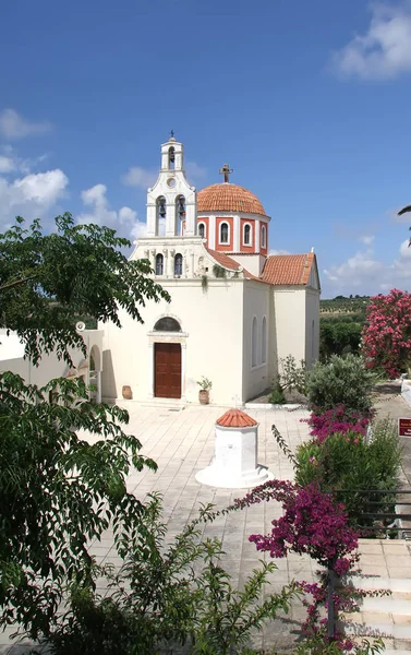 Sankt Markus kyrka i kretensiska kloster Arsenioy — Stockfoto