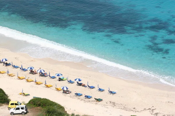 Ampla praia de areia na ilha de Kefalonia — Fotografia de Stock