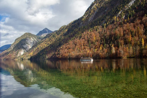 Lac Koenigsee (Bavière, Allemagne) ) — Photo