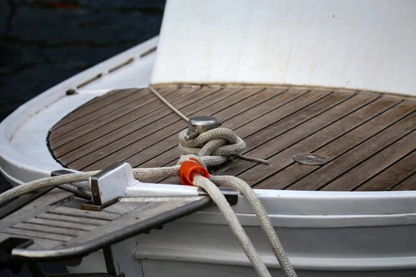 Kabel Rivieroever — Stockfoto