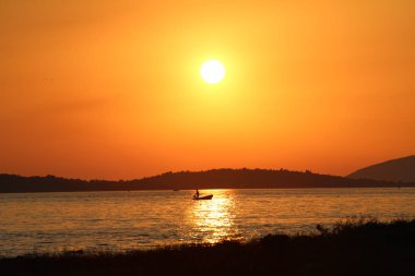 Adriyatik Denizi 'nde Günbatımı