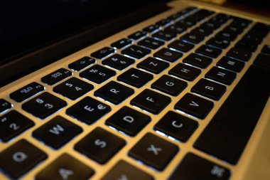 Notebook klavye / teknolojik altyapı