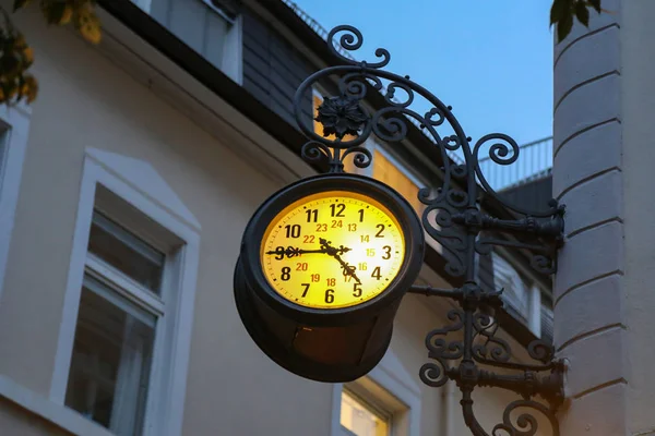 Красивые Городские Часы Часы Улицах — стоковое фото