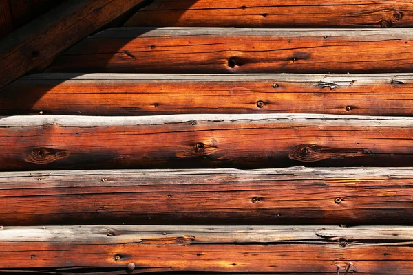 Houten Muur Van Een Huis Van Dikke Stammen — Stockfoto