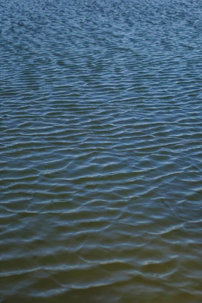 Schöne Oberfläche Des Wassers Von Fluss Und See Teich Und — Stockfoto