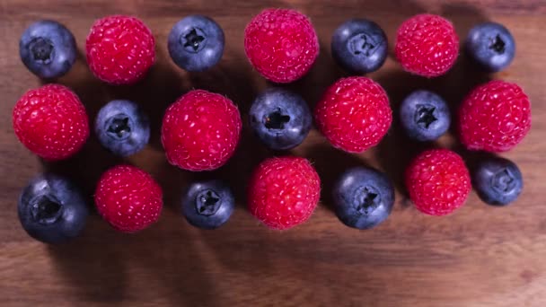 Raspberry Blueberry Berries Close Sweet Juicy Berries Healthy Nutrition Stop — Stock Video