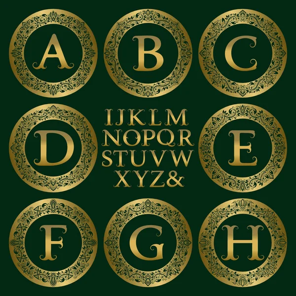 Vintage monogram kit. Gyllene bokstäver och blommig runda ramar för att skapa ursprungliga logotypen i antik stil. — Stock vektor