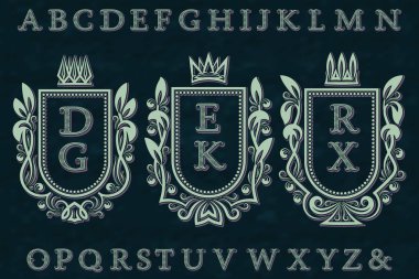 Vintage ilk logoları kiti. Kat çerçeveler, dalgalı şerit mektuplar, izole alfabe desenli..