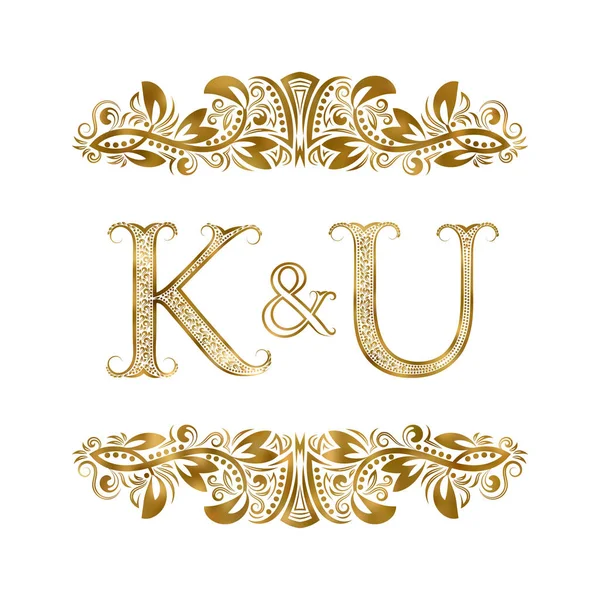 K e U iniciais vintage símbolo do logotipo. As letras são cercadas por elementos ornamentais. Monograma de casamento ou parceiros de negócios em estilo real . —  Vetores de Stock