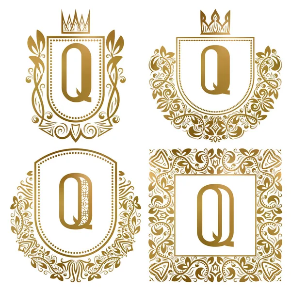 Conjunto de monogramas vintage dorado. Logotipos heráldicos con letra Q . — Vector de stock