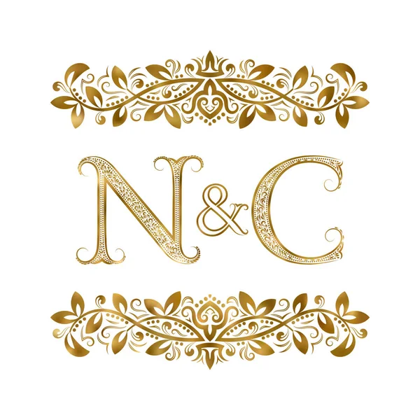 N und c Vintage Initialen Logo-Symbol. die Buchstaben sind von ornamentalen Elementen umgeben. Monogramm von Hochzeits- oder Geschäftspartnern im königlichen Stil. — Stockvektor