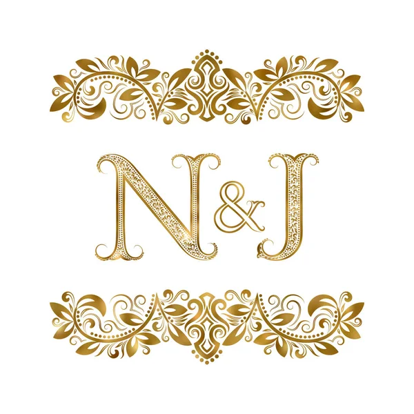 N и J винтажные инициалы логотип символа. Буквы окружены декоративными элементами. Монограмма о свадьбе или деловых партнерах в королевском стиле . — стоковый вектор