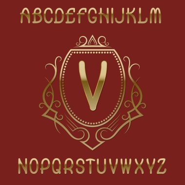 Altın ilk monogram şablonunda çelenk ile kalkan. Zarif mektup ve logo tasarım öğeleri.