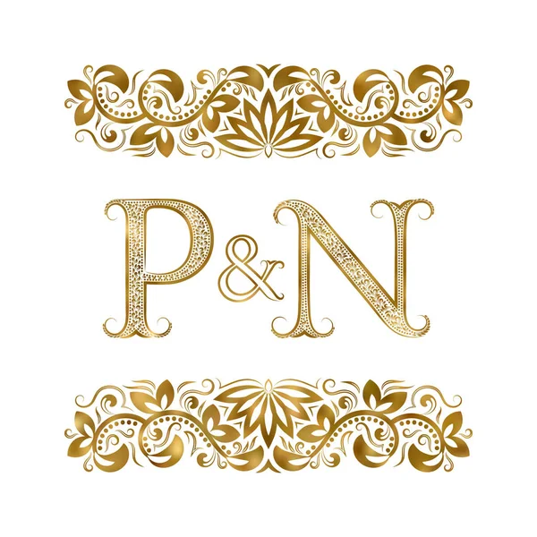 P і N вінтажні ініціали логотип символ. Літери оточені декоративними елементами. Монограма весільних або ділових партнерів в королівському стилі . — стоковий вектор