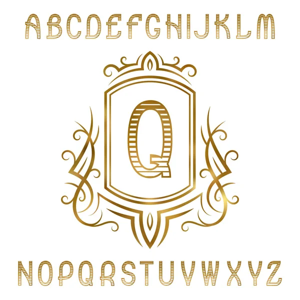 Lettres à rayures dorées avec monogramme initial en forme d'armoiries. Polices brillantes et éléments de conception de logo . — Image vectorielle