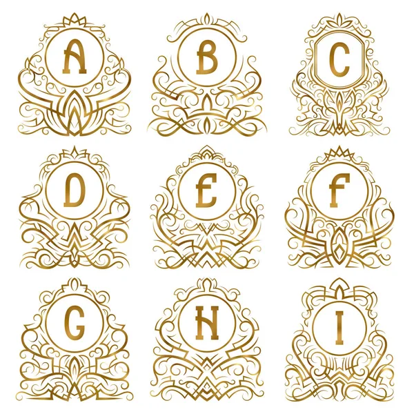 Zlaté retro monogramy písmen od A až I v vzorované Rámy. Izolovaných prvků pro design loga. — Stockový vektor