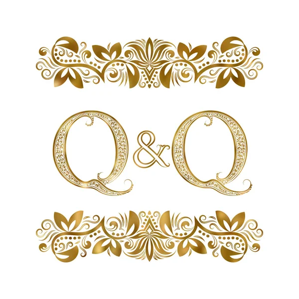 Q y Q vintage iniciales símbolo del logotipo. Las letras están rodeadas de elementos ornamentales. Boda o socios de negocios monograma en estilo real . — Vector de stock