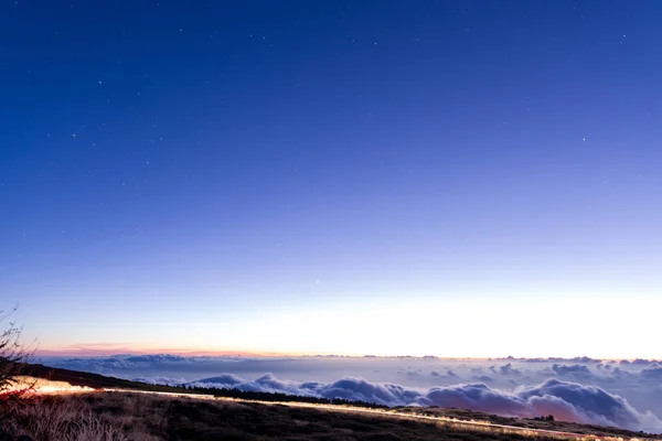 La Palma gece yolda