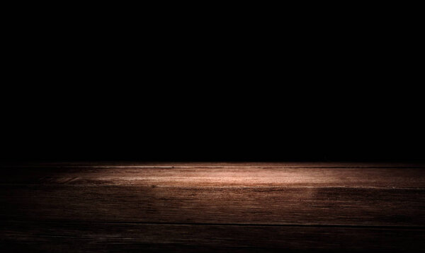 элегантная деревянная текстура на коричневом фоне
