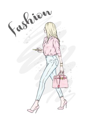 Güzel bir kız kot, bir bluz ve yüksek topuklu ayakkabılar. Uzun saç ve bir çanta ile şık bir kadın. Moda ve stil, giyim ve aksesuarları. Vektör eps10.