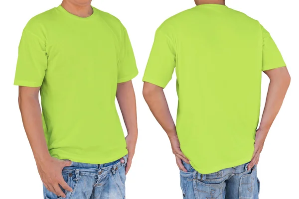 Boş kozalaklı giyen adam kırpma yoluyla, fron yeşil t-shirt — Stok fotoğraf