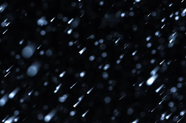 Vallende Sneeuw Zwarte Achtergrond Sneeuwwitje — Stockfoto
