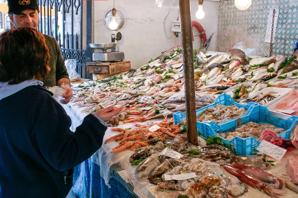 Traditional seafood street market in Sicily, Italy — 스톡 사진