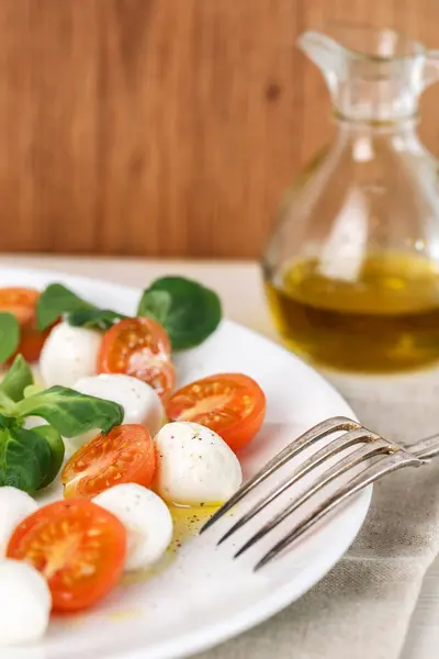 Salada Caprese italiana CLássica — Fotografia de Stock