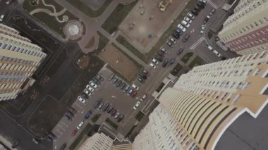 Yeni çok katlı apartmanlar metropolde. Havadan görünümü