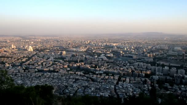 Damasco, Siria, septiembre de 2013: Vista panorámica de Damasco desde una altura — Vídeos de Stock