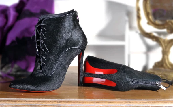Women's boots handmade. fashion handmade shoes.female boudoir — Stock Photo, Image