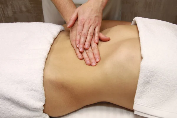 Ruhe Und Entspannung Durch Massage Bauchmassage Stockbild