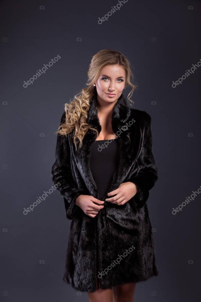 Beautiful blonde in fur coat opinion Sorry, that Beautiful blonde in fur coat apologise, can