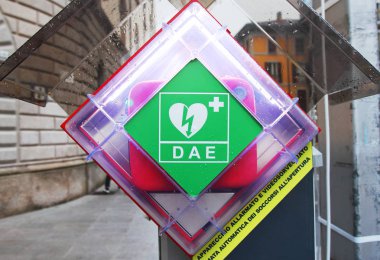 En düşük AED bir sokakta.