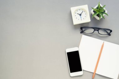 Üstten Görünüm office Danışma dizüstü cep telefonu