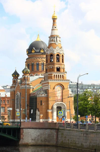 Church of the resurrection naberezhnaia 116 Obvodnogo kanala, Saint-Petersburg, Russia July 2017 — Stock Photo, Image