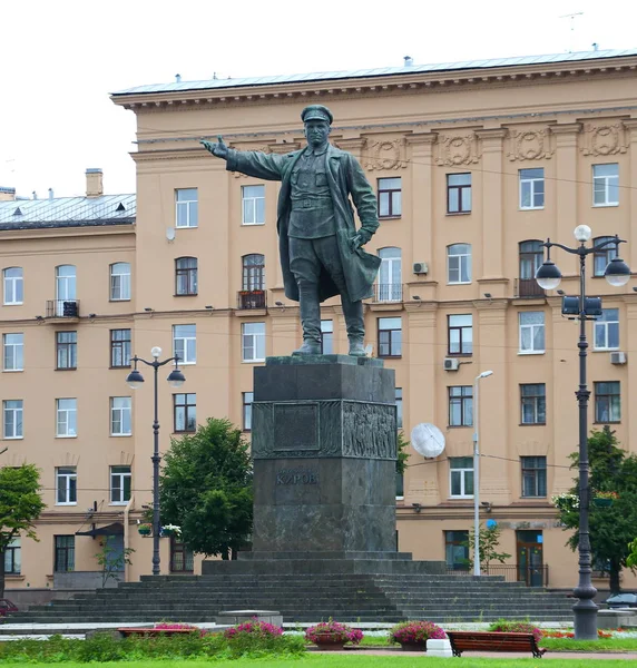 Kirov monument, ploschad Kirova, Sankt-Petersburg, Rusia August 2017 — Fotografie, imagine de stoc