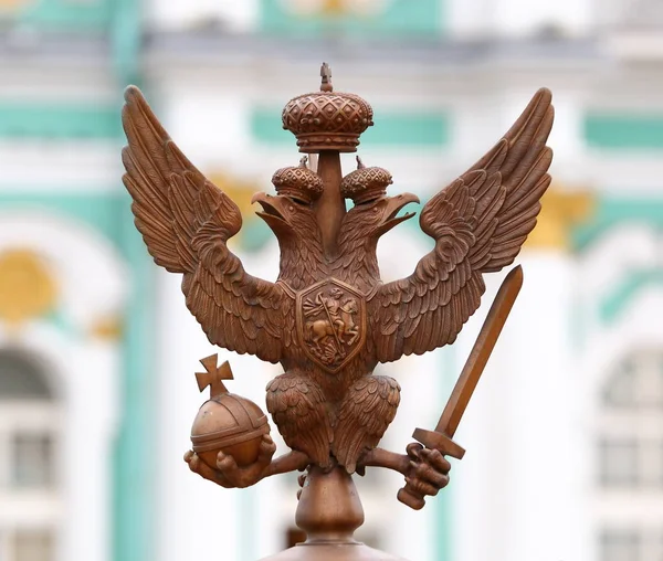 Двуглавый орёл Российской империи — стоковое фото