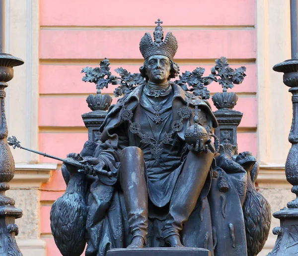 A monument to Pavel First in the courtyard of the Mikhailovsky castle in St. Petersburg Russia September 2017 — Stock Photo, Image