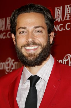 Aktör Zachary Levi