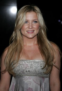 sinema oyuncusu Jessica Capshaw