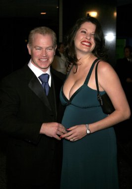 Neal Mcdonough ve Ruve Robertson
