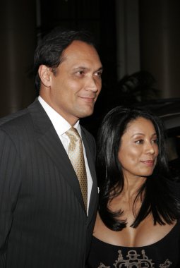 Jimmy Smits, Wanda De Jesus