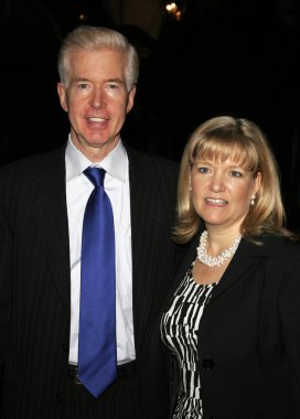 politikacı Gray Davis