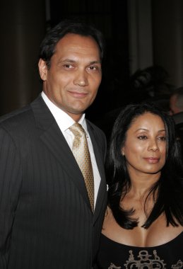 Jimmy Smits, Wanda De Jesus
