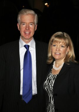 politikacı Gray Davis