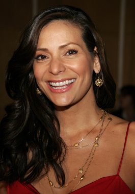 aktris Constance Marie