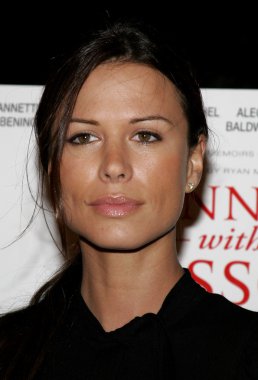 Aktris Rhona Mitra